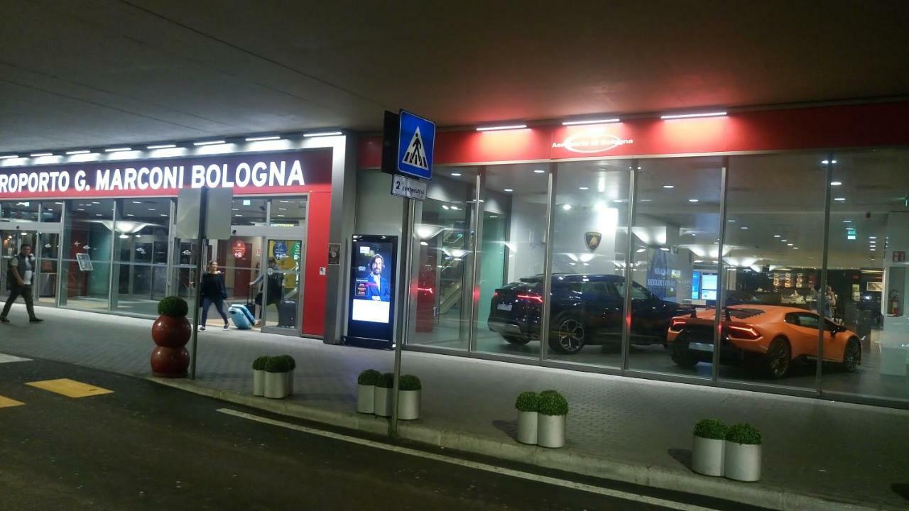 Stop Over Blq Bologna Exterior photo
